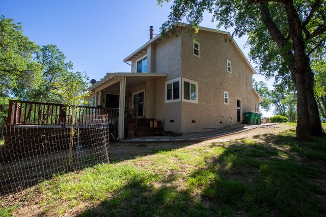 7348 Placer Road, Redding, CA 96001