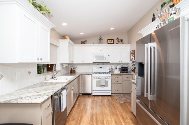 7348 Placer Road, Redding, CA 96001