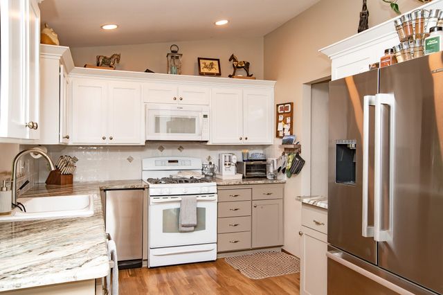 7348 Placer Road, Redding, CA 96001