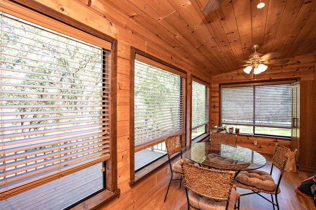 7348 Placer Road, Redding, CA 96001