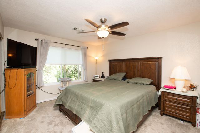 7348 Placer Road, Redding, CA 96001