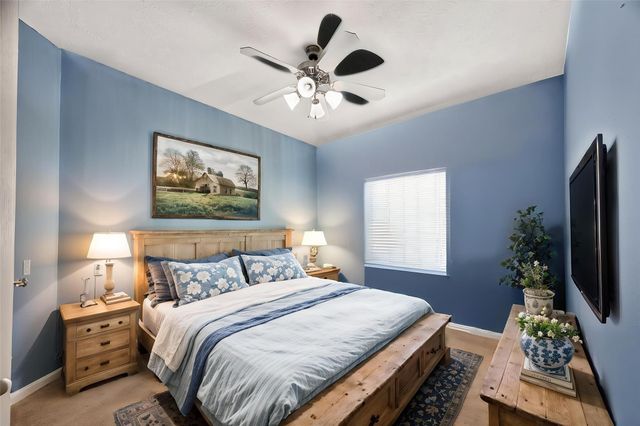 10511 Whisper Bluff Drive, Humble, TX 77396