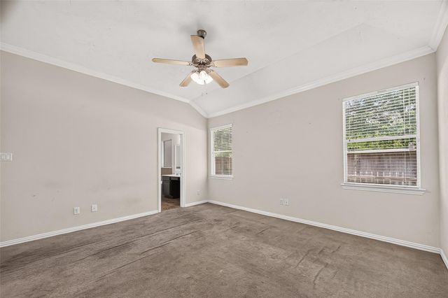 10511 Whisper Bluff Drive, Humble, TX 77396