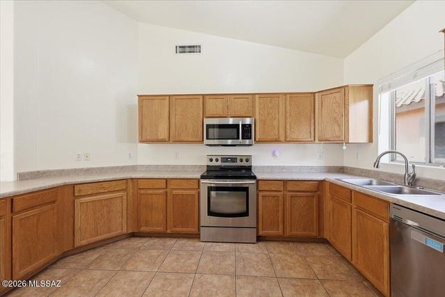 15052 S Theodore Roosevelt Way, Sahuarita, AZ 85629