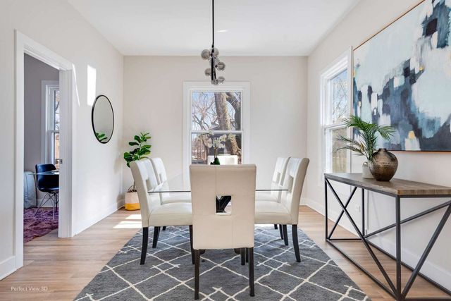 1122 Sherman Avenue, Evanston, IL 60202