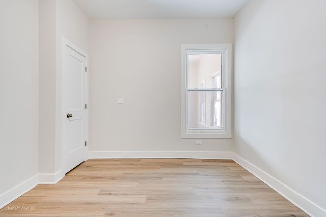 1122 Sherman Avenue, Evanston, IL 60202