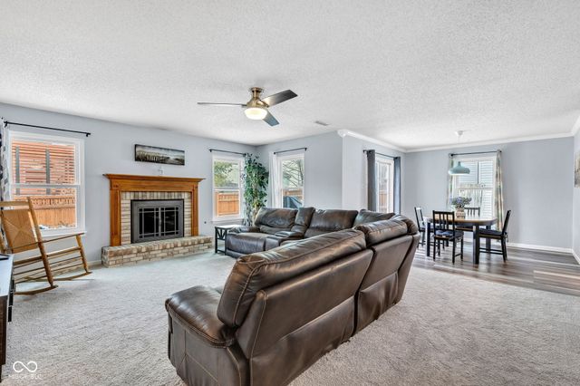 10255 Lothbury Circle, Fishers, IN 46037