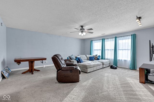 10255 Lothbury Circle, Fishers, IN 46037