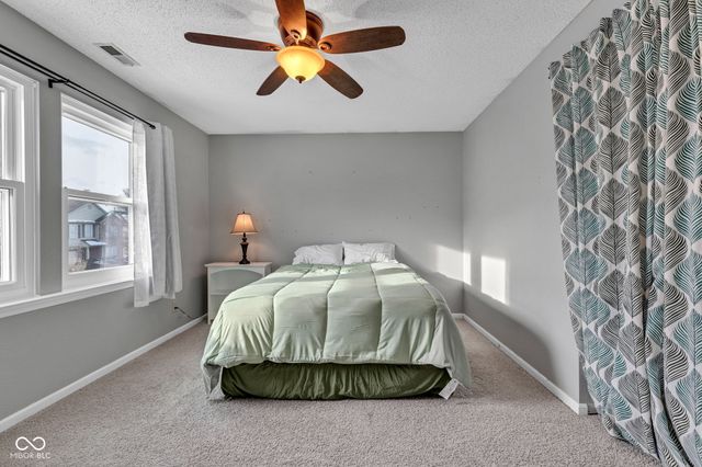 10255 Lothbury Circle, Fishers, IN 46037