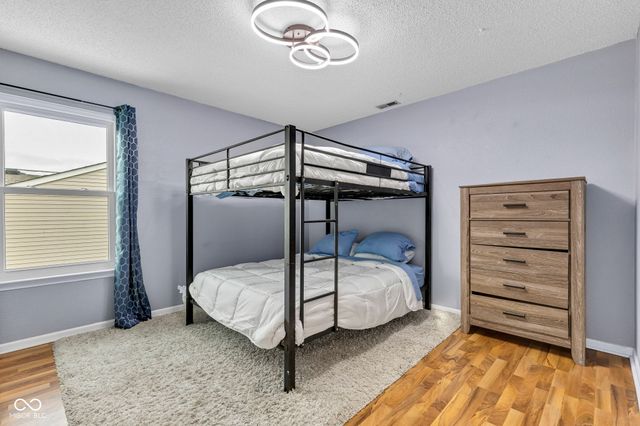 10255 Lothbury Circle, Fishers, IN 46037