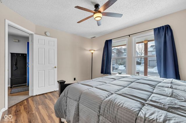 10255 Lothbury Circle, Fishers, IN 46037