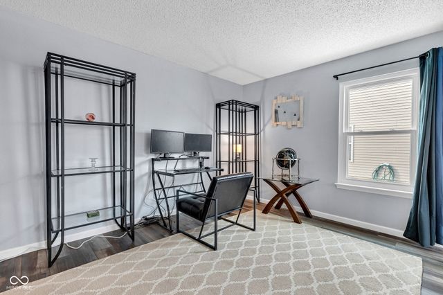 10255 Lothbury Circle, Fishers, IN 46037