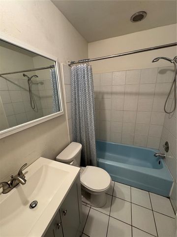 5661 Greens Drive, Lower Macungie Twp, PA 18106