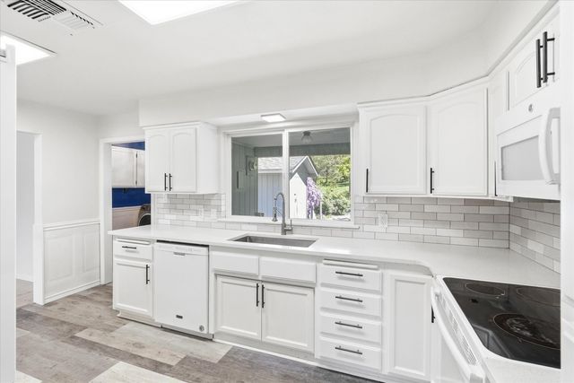 200 Humberd Lane, Grants Pass, OR 97527