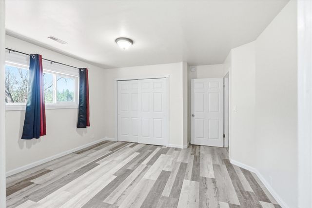 200 Humberd Lane, Grants Pass, OR 97527