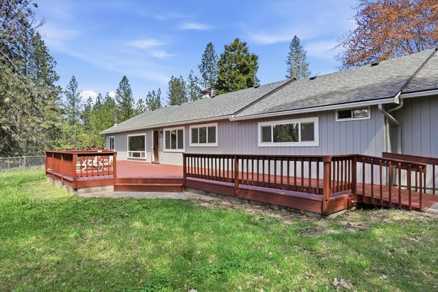 200 Humberd Lane, Grants Pass, OR 97527