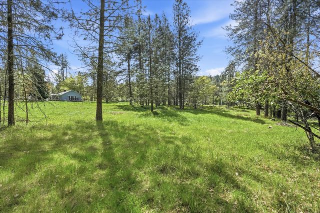 200 Humberd Lane, Grants Pass, OR 97527