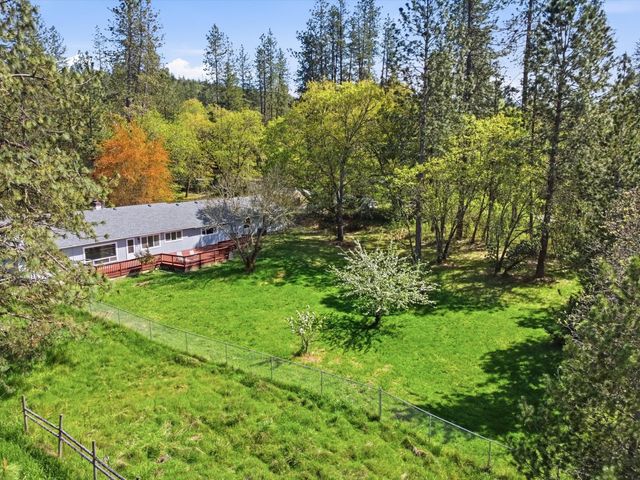 200 Humberd Lane, Grants Pass, OR 97527