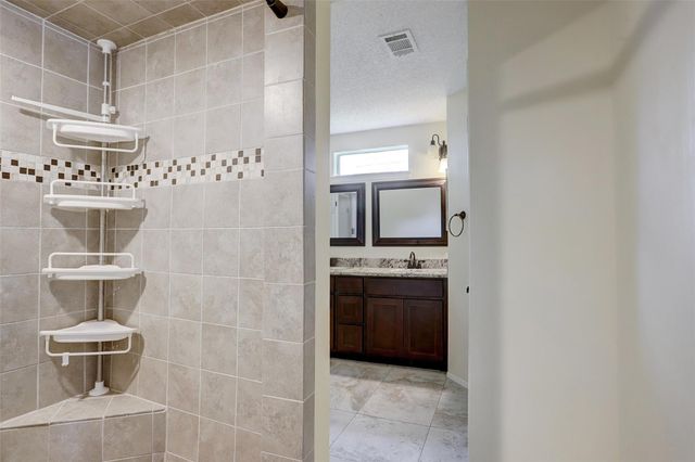 963 Althea Drive, Houston, TX 77018