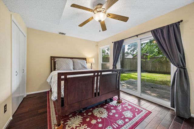 963 Althea Drive, Houston, TX 77018