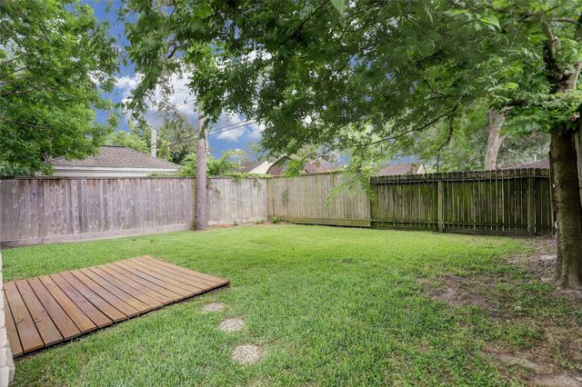 963 Althea Drive, Houston, TX 77018