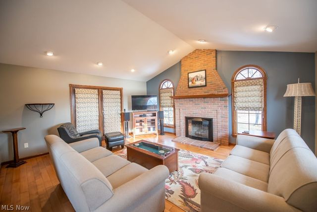 4848 Fette Road SE, Dennison, OH 44621