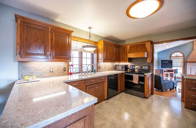 4848 Fette Road SE, Dennison, OH 44621