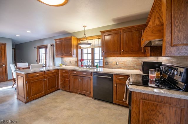 4848 Fette Road SE, Dennison, OH 44621