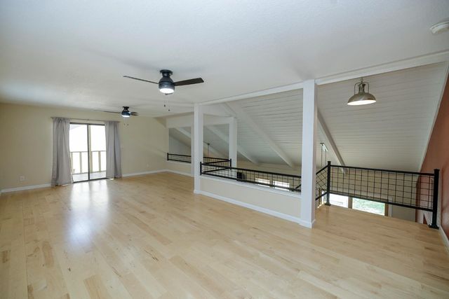 1127 River Bluff Dr, Oakdale, CA 95361