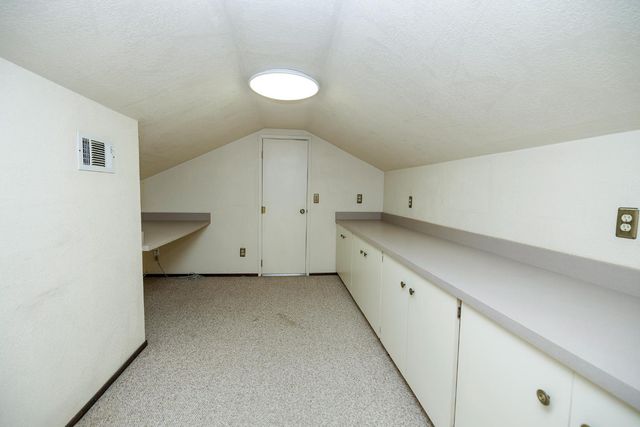 1127 River Bluff Dr, Oakdale, CA 95361