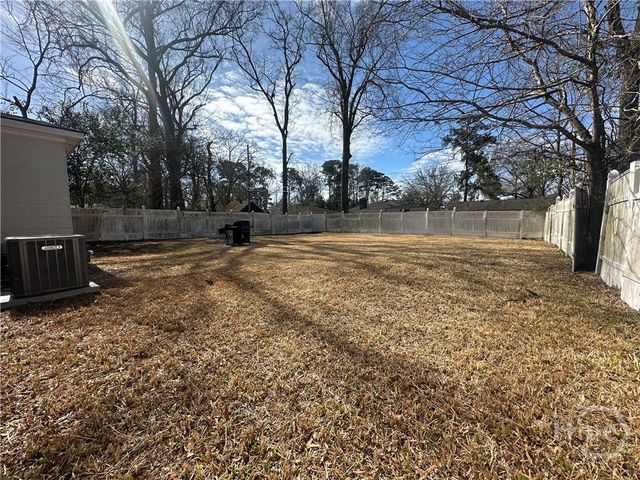 13 Ronnie Avenue, Garden City, GA 31419