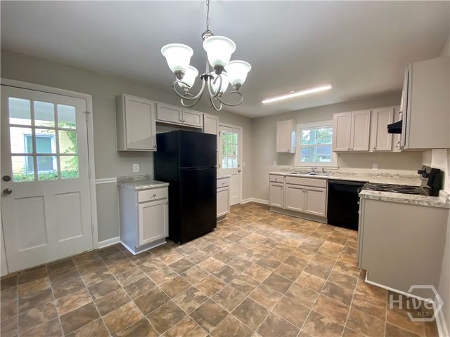 13 Ronnie Avenue, Savannah, GA 31419