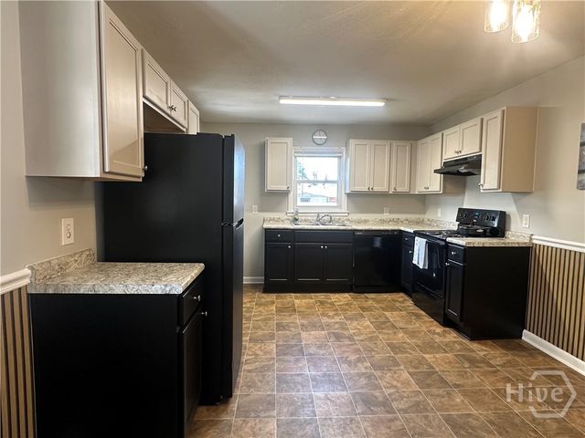 13 Ronnie Avenue, Garden City, GA 31419