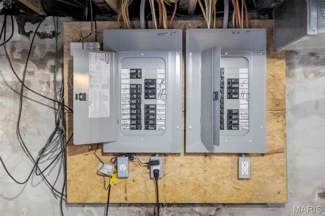 2637 Shenandoah, St Louis, MO 63104