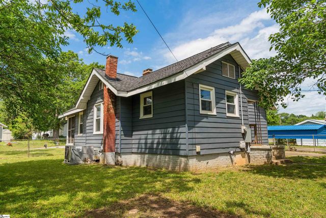 14 Damson Street, Spartanburg, SC 29303