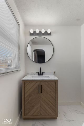 9326 Shenandoah Court, Indianapolis, IN 46229