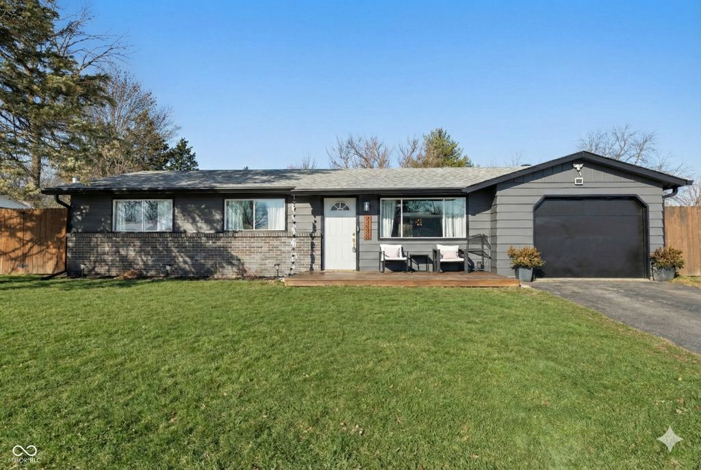 9326 Shenandoah Court, Indianapolis, IN 46229