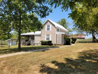 13735 Farm Road 1040, Exeter, MO 65647