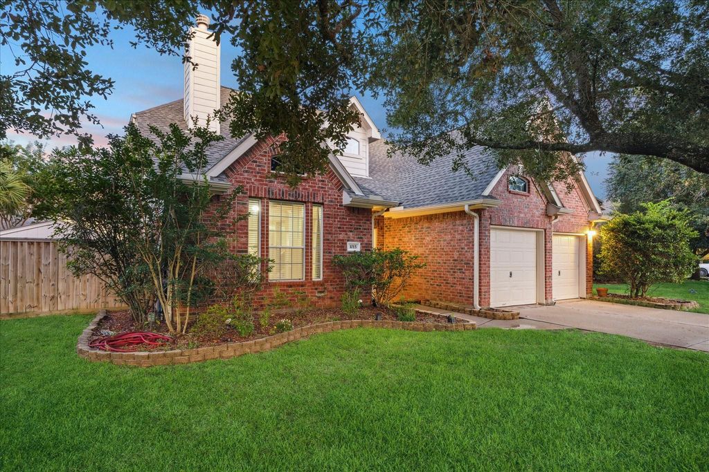 1015 Azalea Pointe, League City, TX 77573