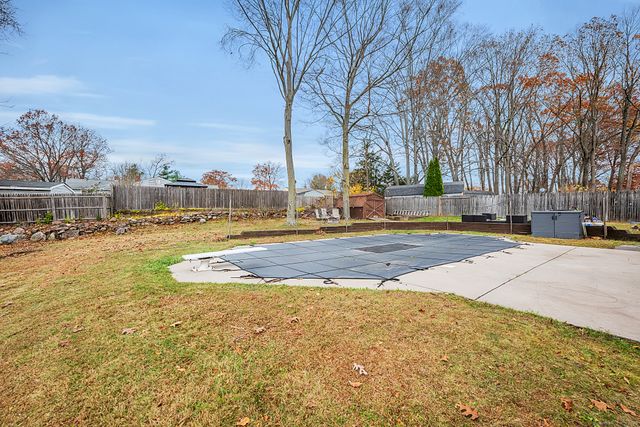 9 Beechwood Road, Plainville, CT 06062