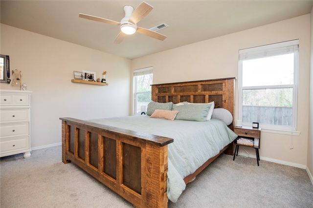 4385 W Serviceberry Drive, Fayetteville, AR 72704