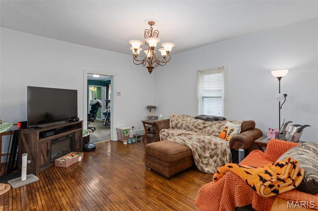 1110 N Walnut Street, Litchfield, IL 62056