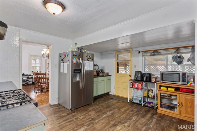 1110 N Walnut Street, Litchfield, IL 62056