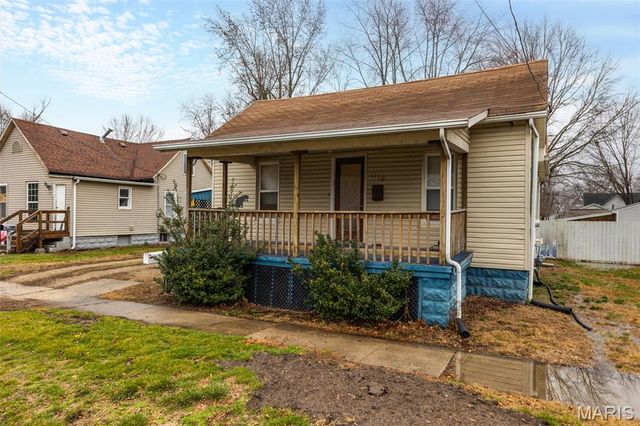 1110 N Walnut Street, Litchfield, IL 62056