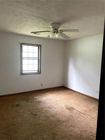 3527 Bramblevine Circle, Lithonia, GA 30038