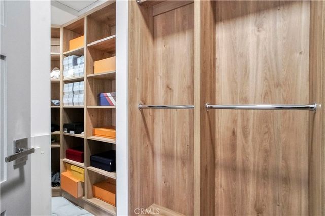 14347 Albers 207, Sherman Oaks, CA 91401