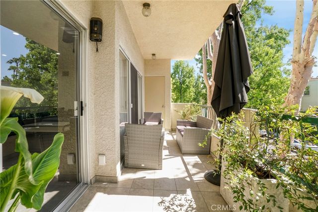 14347 Albers 207, Sherman Oaks, CA 91401