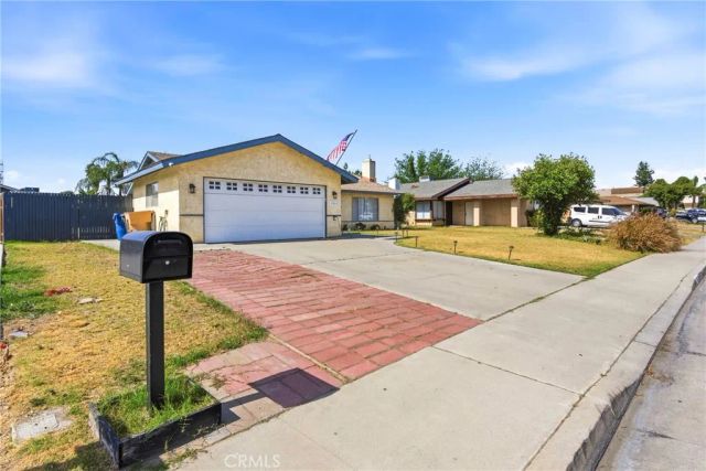 3608 S Half Moon, Bakersfield, CA 93309