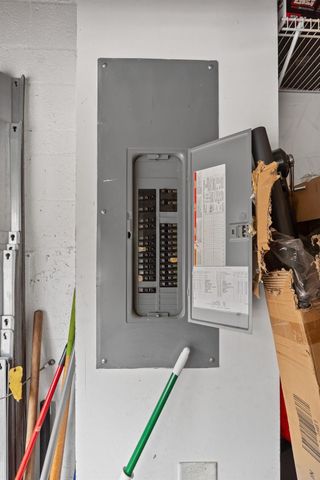 904 NW 126th Avenue, Coral Springs, FL 33071