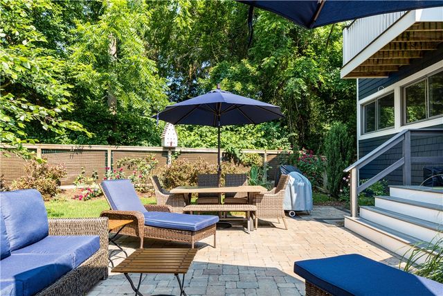 41 Indian Terrace, Middletown, RI 02842